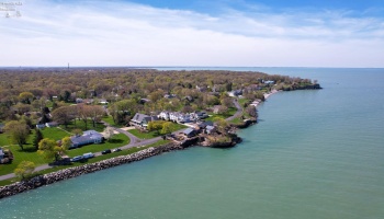 4586 Cliff Road, Port Clinton, 43452, 3 Bedrooms Bedrooms, ,3 BathroomsBathrooms,Residential,For Sale,Cliff,20231429