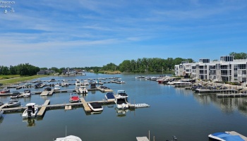 2707 Harbor Bay Drive, Marblehead, 43440, 3 Bedrooms Bedrooms, ,2 BathroomsBathrooms,Residential,For Sale,Harbor Bay,20240209