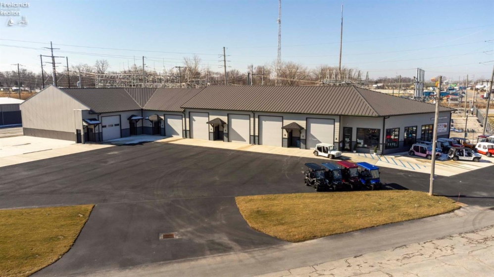 120 Buckeye Boulevard, Port Clinton, 43452, ,Commercial,For Sale,Buckeye,20240241