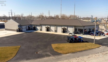 120 Buckeye Boulevard, Port Clinton, 43452, ,Commercial,For Sale,Buckeye,20240242