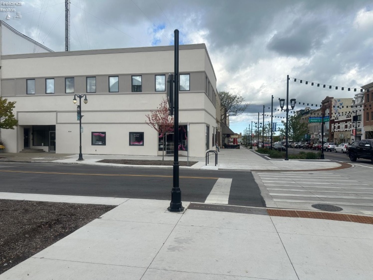 105 Market Street, Sandusky, 44870, ,Commercial For Lease,For Lease,Market,20240348