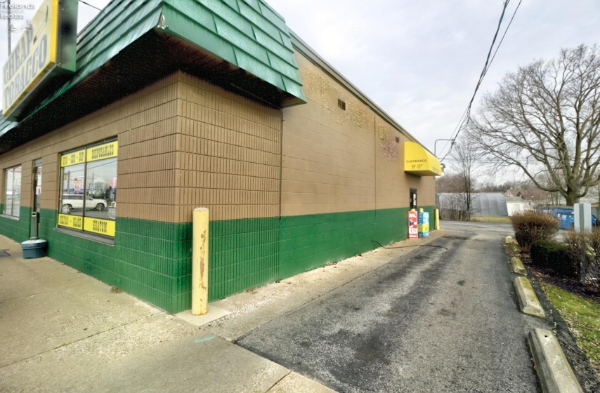 221 Perkins Avenue, Sandusky, 44870, ,Commercial,For Sale,Perkins,20240337