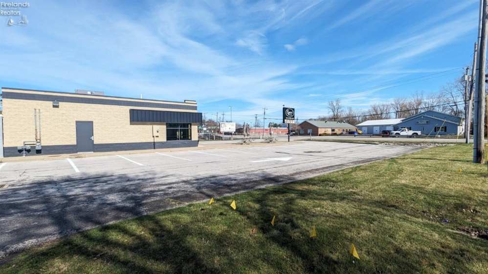 3719 Columbus Avenue, Sandusky, 44870, ,Commercial,For Sale,Columbus,20240728