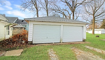 407 Fremont Road, Port Clinton, 43452, 2 Bedrooms Bedrooms, ,1 BathroomBathrooms,Residential,For Sale,Fremont,20241013