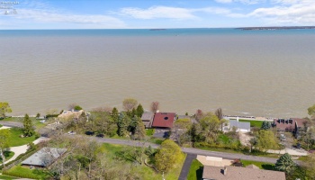 4917 Cliff Road, Port Clinton, 43452, 3 Bedrooms Bedrooms, ,5 BathroomsBathrooms,Residential,For Sale,Cliff,20241470