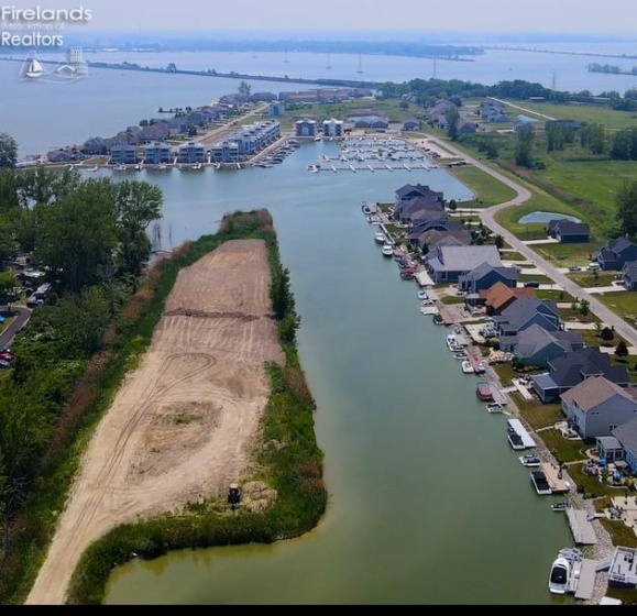 10 Yacht Club Lane, Marblehead, 43440, ,Land,For Sale,Yacht Club,20241851