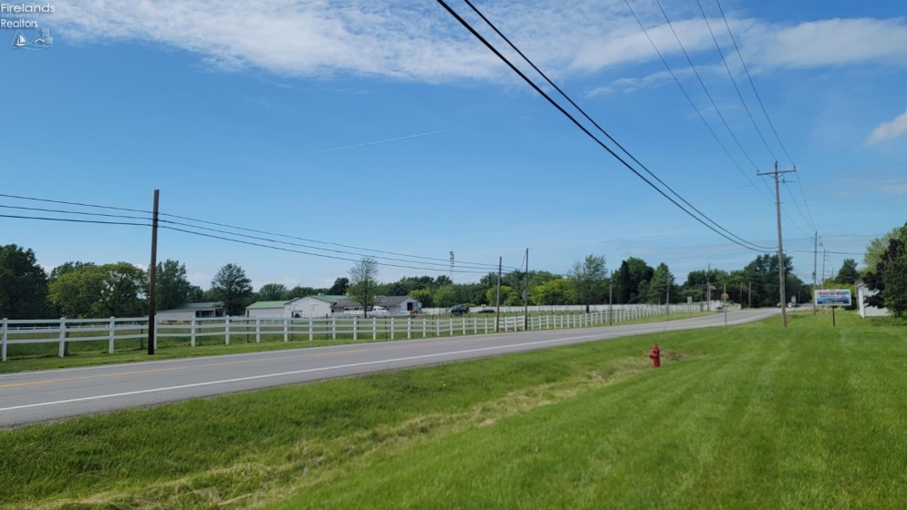 2734 Catawba Road, Port Clinton, 43452, ,Commercial,For Sale,Catawba,20242090