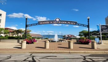 Shade Mylander plaza is within walking distance.