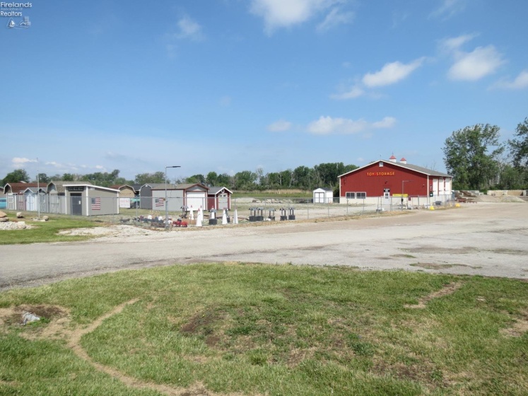 2505 East Harbor Road, Port Clinton, 43452, ,Commercial,For Sale,East Harbor,20242834