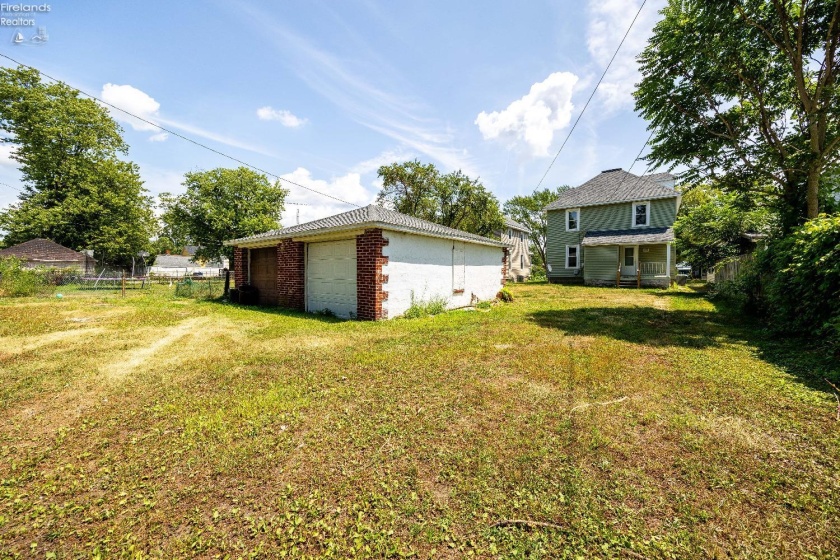 610 Ohio Avenue, Fremont, 43420, 4 Bedrooms Bedrooms, ,2 BathroomsBathrooms,Residential,For Sale,Ohio,20242852