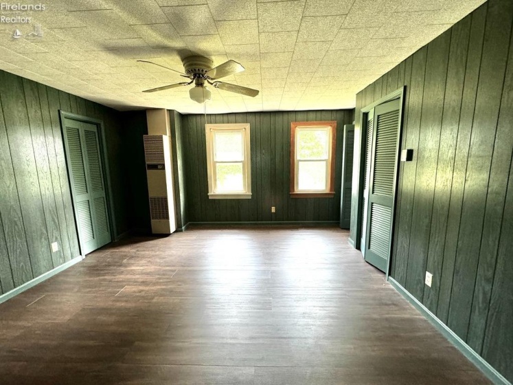 Upstairs bedroom