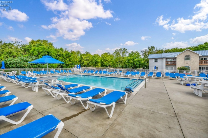 1230 Tri Motor, Put-In-Bay, 43456, 2 Bedrooms Bedrooms, ,2 BathroomsBathrooms,Residential,For Sale,Tri Motor,20243156