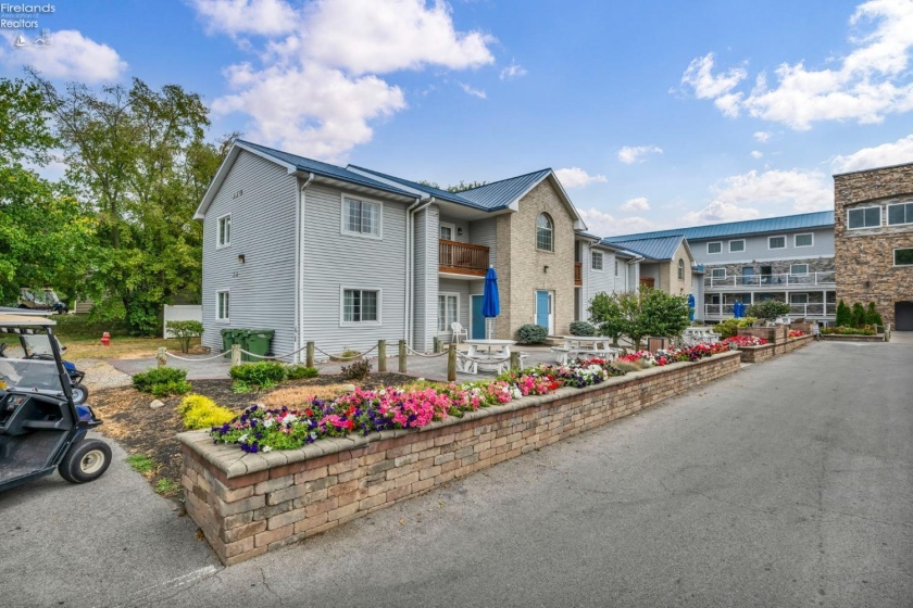1230 Tri Motor, Put-In-Bay, 43456, 2 Bedrooms Bedrooms, ,2 BathroomsBathrooms,Residential,For Sale,Tri Motor,20243156