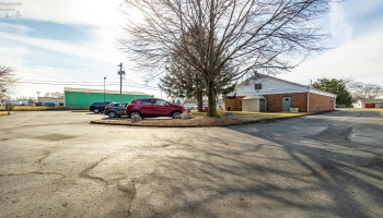 Parking / U shaped driving area around property