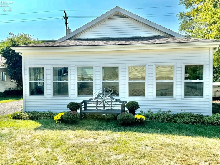 5198 Gardner Road, Port Clinton, 43452, 2 Bedrooms Bedrooms, ,1 BathroomBathrooms,Residential,For Sale,Gardner,20243429