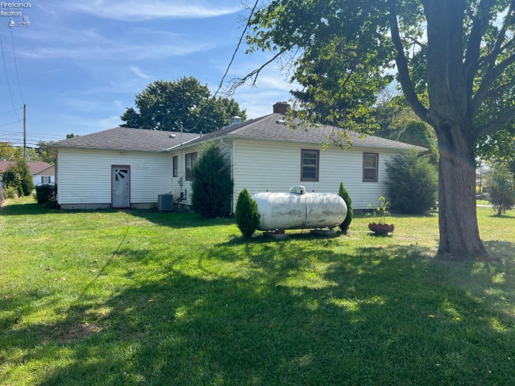 2180 State Route 53, Tiffin, 44883, 3 Bedrooms Bedrooms, ,2 BathroomsBathrooms,Residential,For Sale,State Route 53,20243450