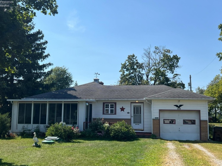 2180 State Route 53, Tiffin, 44883, 3 Bedrooms Bedrooms, ,2 BathroomsBathrooms,Residential,For Sale,State Route 53,20243450