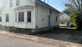 222 Washington Court, Sandusky, 44870, 2 Bedrooms Bedrooms, ,2 BathroomsBathrooms,Residential,For Sale,Washington,20243453