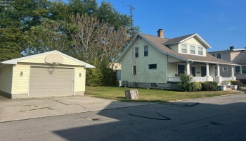 222 Washington Court, Sandusky, 44870, 2 Bedrooms Bedrooms, ,2 BathroomsBathrooms,Residential,For Sale,Washington,20243453