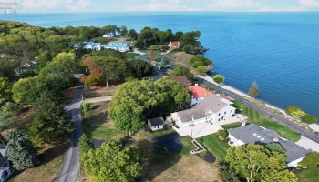 4376 Cliff Road, Port Clinton, 43452, 3 Bedrooms Bedrooms, ,3 BathroomsBathrooms,Residential,For Sale,Cliff,20243349