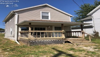 212 Benner St., Tiffin, 44883, 2 Bedrooms Bedrooms, ,1 BathroomBathrooms,Residential,For Sale,Benner St.,20243408