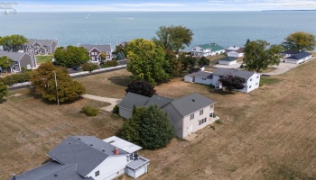 5497 North Fairway, Port Clinton, 43452, 3 Bedrooms Bedrooms, ,3 BathroomsBathrooms,Residential,For Sale,North Fairway,20243588