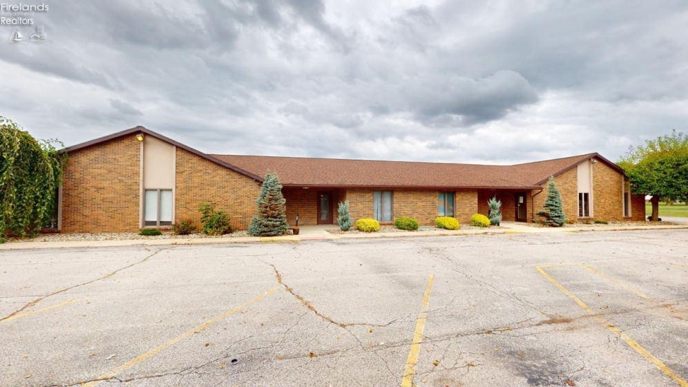 315 Crestwood Drive, Willard, 44890, ,Commercial,For Sale,Crestwood,20243643