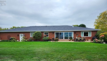 3883 Catawba Road, Port Clinton, 43452, 4 Bedrooms Bedrooms, ,3 BathroomsBathrooms,Residential,For Sale,Catawba,20243631