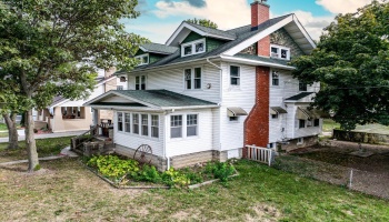 137 Prospect St, Oak Harbor, 43449, 4 Bedrooms Bedrooms, ,2 BathroomsBathrooms,Residential,For Sale,Prospect St,20243539