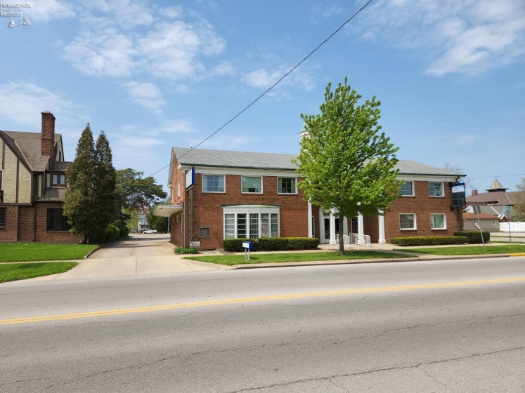 603 Columbus Avenue, Sandusky, 44870, ,Multiple Units,For Sale,Columbus,20243878