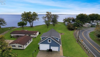 6584 Bayshore Road, Port Clinton, 43440, 4 Bedrooms Bedrooms, ,2 BathroomsBathrooms,Residential,For Sale,Bayshore,20243869