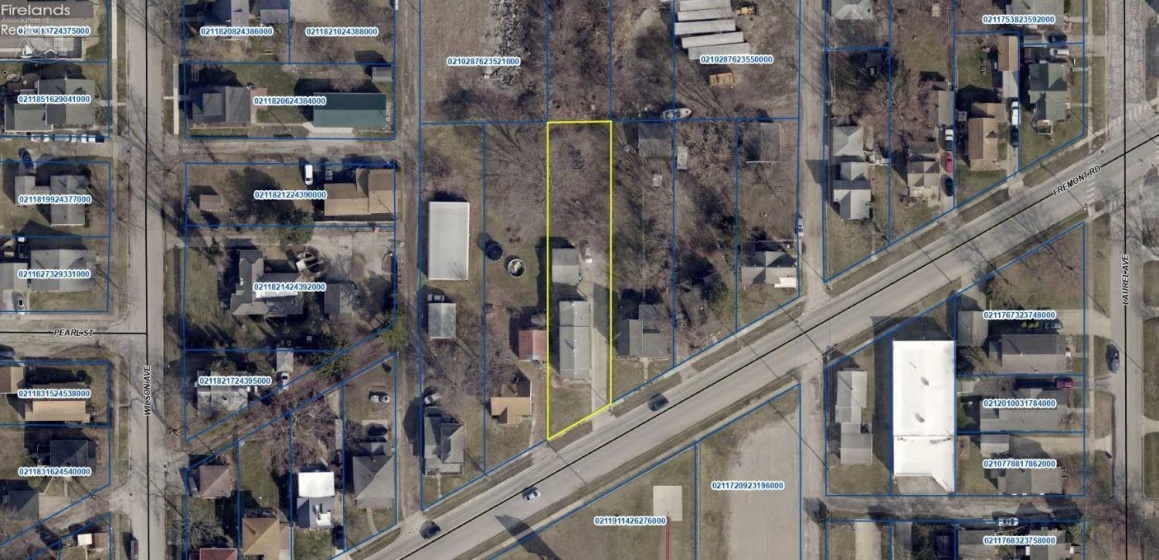 528 Fremont Road, Port Clinton, 43452, ,Multiple Units,For Sale,Fremont,20243942