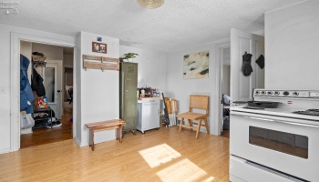 Unit 3 (Upper) - $700.00 A month