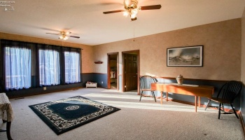 Very large bonus room with two gigantic walk-in closets.