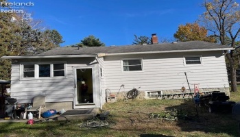 807 Heidelberg Drive, Toledo, 43615, 3 Bedrooms Bedrooms, ,1 BathroomBathrooms,Residential,For Sale,Heidelberg,20244054