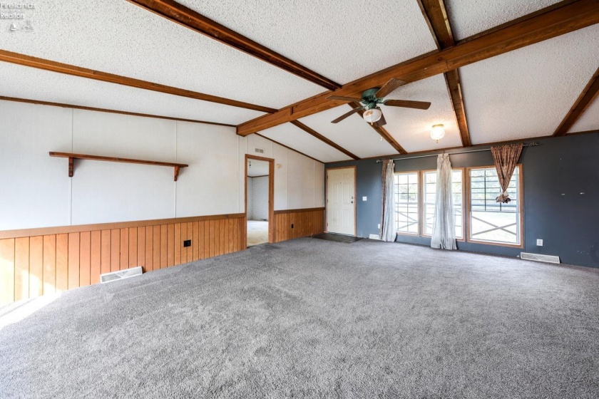 70 Niese Place, Put-In-Bay, 43456, 3 Bedrooms Bedrooms, ,2 BathroomsBathrooms,Residential,For Sale,Niese Place,20244090