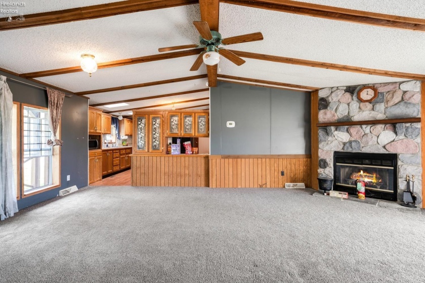 70 Niese Place, Put-In-Bay, 43456, 3 Bedrooms Bedrooms, ,2 BathroomsBathrooms,Residential,For Sale,Niese Place,20244090