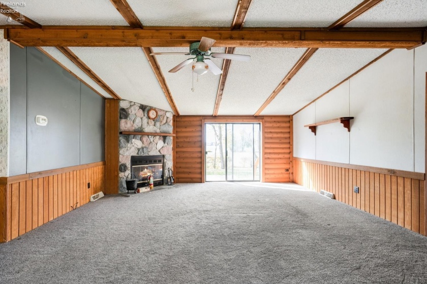 70 Niese Place, Put-In-Bay, 43456, 3 Bedrooms Bedrooms, ,2 BathroomsBathrooms,Residential,For Sale,Niese Place,20244090