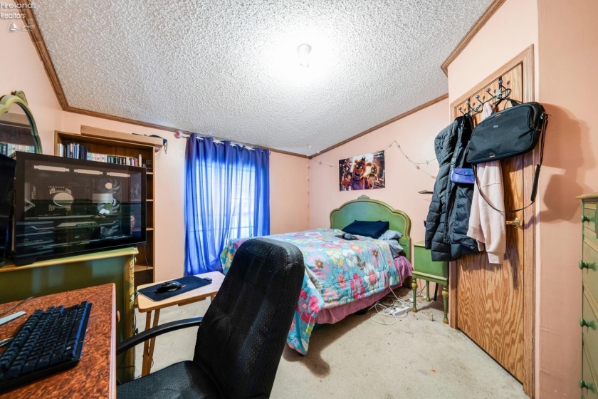 70 Niese Place, Put-In-Bay, 43456, 3 Bedrooms Bedrooms, ,2 BathroomsBathrooms,Residential,For Sale,Niese Place,20244090