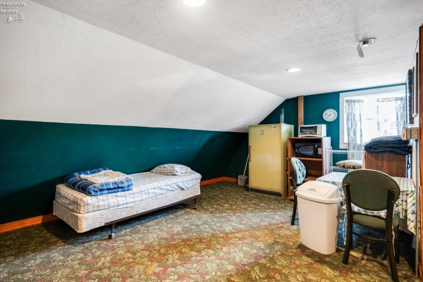 70 Niese Place, Put-In-Bay, 43456, 3 Bedrooms Bedrooms, ,2 BathroomsBathrooms,Residential,For Sale,Niese Place,20244090
