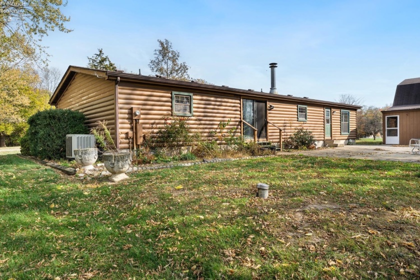 70 Niese Place, Put-In-Bay, 43456, 3 Bedrooms Bedrooms, ,2 BathroomsBathrooms,Residential,For Sale,Niese Place,20244090