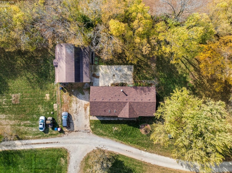 70 Niese Place, Put-In-Bay, 43456, 3 Bedrooms Bedrooms, ,2 BathroomsBathrooms,Residential,For Sale,Niese Place,20244090