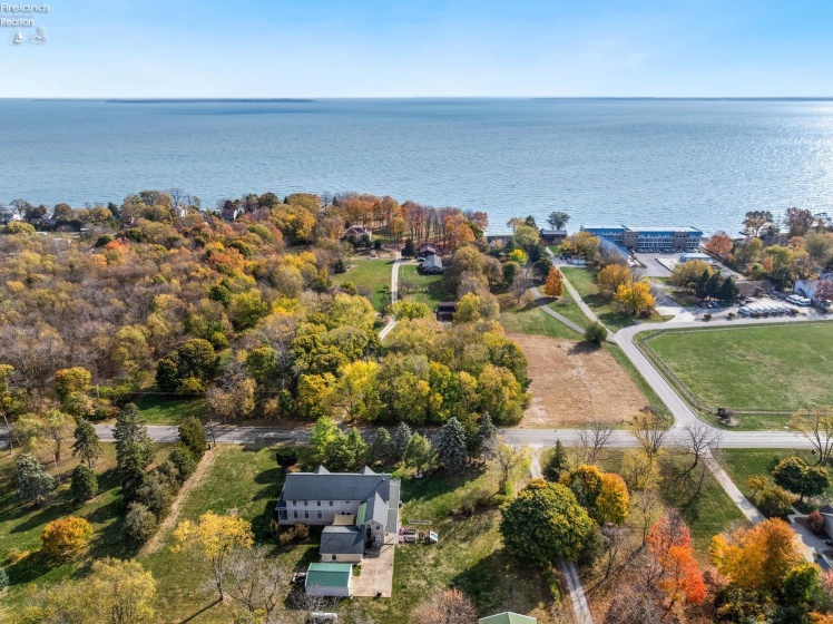 70 Niese Place, Put-In-Bay, 43456, 3 Bedrooms Bedrooms, ,2 BathroomsBathrooms,Residential,For Sale,Niese Place,20244090