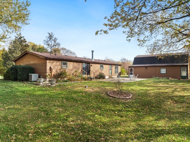 70 Niese Place, Put-In-Bay, 43456, 3 Bedrooms Bedrooms, ,2 BathroomsBathrooms,Residential,For Sale,Niese Place,20244090