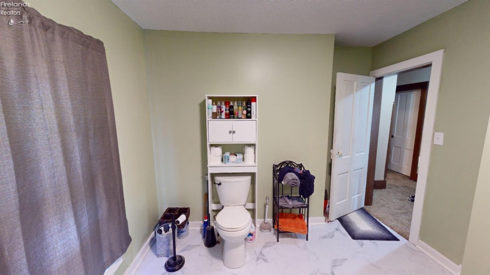 114 Lincoln Street, Lindsey, 43442, 5 Bedrooms Bedrooms, ,2 BathroomsBathrooms,Residential,For Sale,Lincoln,20244165