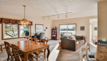 61 Harbors End Drive, Port Clinton, 43452, 2 Bedrooms Bedrooms, ,2 BathroomsBathrooms,Residential,For Sale,Harbors End,20244264