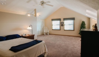 2nd Floor loft/bedroom