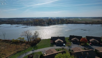 61 Harbors End Drive, Port Clinton, 43452, 2 Bedrooms Bedrooms, ,2 BathroomsBathrooms,Residential,For Sale,Harbors End,20244264