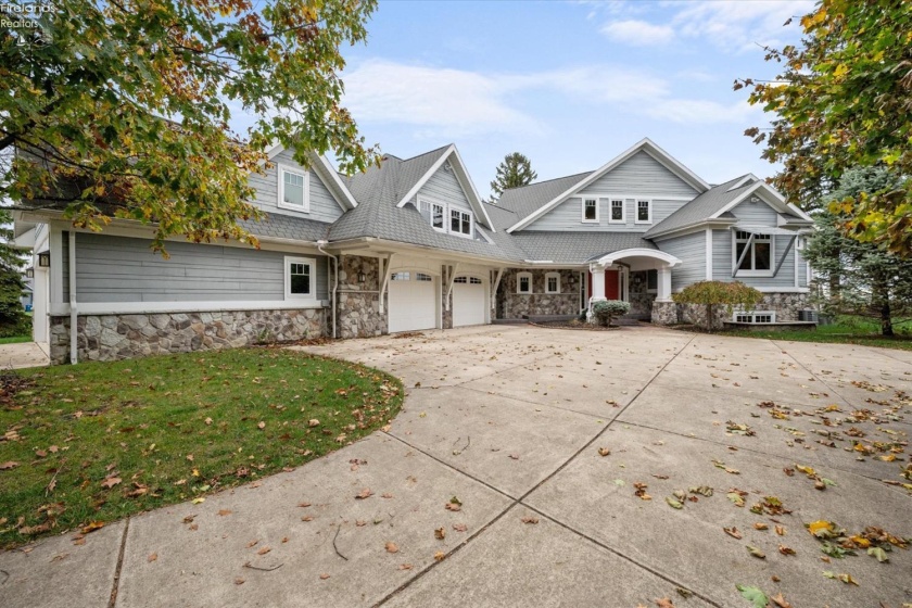 613 Oneida View Place, Huron, 44839, 6 Bedrooms Bedrooms, ,6 BathroomsBathrooms,Residential,For Sale,Oneida View,20244284