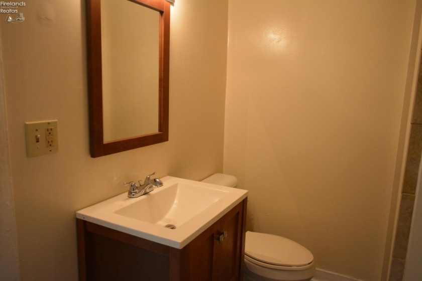 77 Woodlawn Avenue, Norwalk, 44857, 2 Bedrooms Bedrooms, ,1 BathroomBathrooms,Residential,For Sale,Woodlawn,20244416